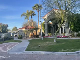 Photo #2: 6542139 Listing