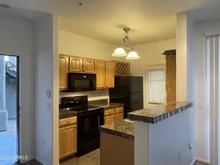 Photo #5: 6542139 Listing