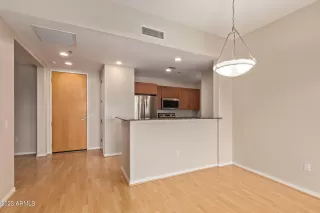 Photo #3: 6542218 Listing 