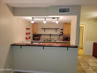 Photo #3: 6542235 Listing