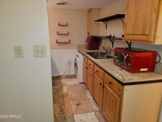 Photo #4: 6542235 Listing