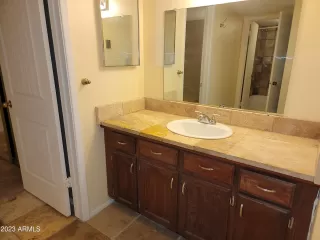 Photo #6: 6542235 Listing