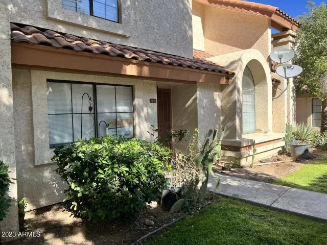 MLS: 6542394 Condo For Sale