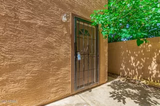 Photo #3: 6542500 Listing 