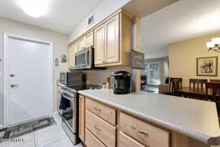 Photo #6: 6542525 Listing