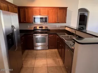 Photo #5: 6542568 Listing