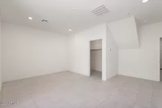 Photo #6: 6542575 Listing