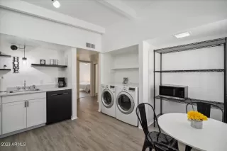 Photo #4: 6542787 Listing 