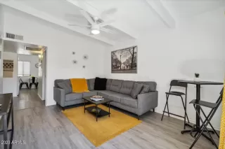 Photo #6: 6542787 Listing 