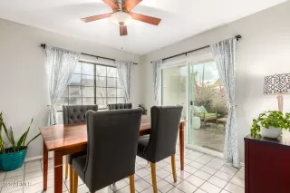 Photo #6: 6542825 Listing