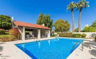 Photo #2: 6542860 Listing 