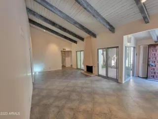 Photo #6: 6542860 Listing 