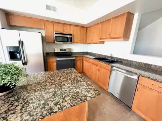 Photo #2: 6542875 Listing 