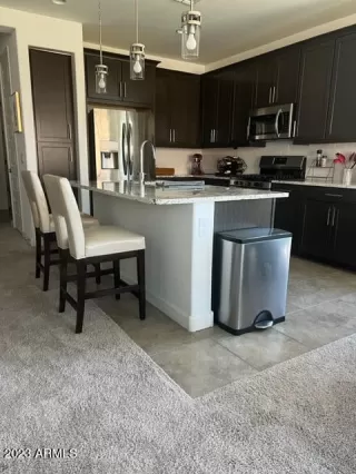 Photo #2: 6542936 Listing