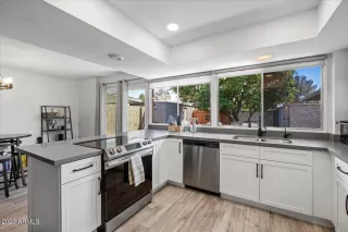 Photo #4: 6543025 Listing 