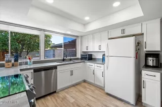 Photo #5: 6543025 Listing 