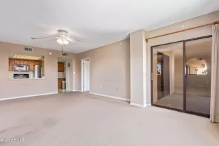 Photo #4: 6543081 Listing