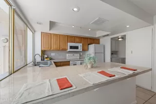 Photo #2: 6543591 Listing