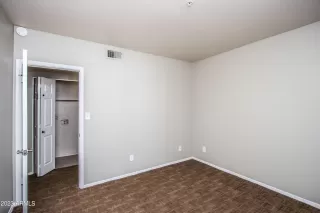 Photo #5: 6543688 Listing 