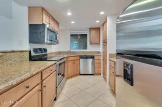 Photo #2: 6543845 Listing