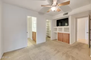 Photo #5: 6543845 Listing