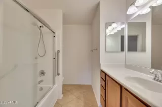 Photo #6: 6543845 Listing