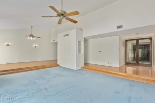 Photo #5: 6544052 Listing