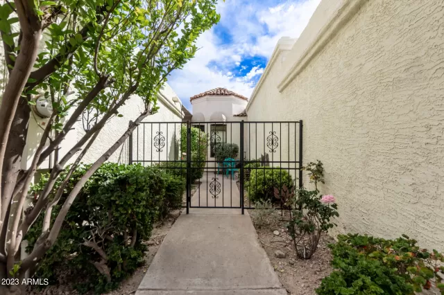 MLS: 6544068 Condo For Sale