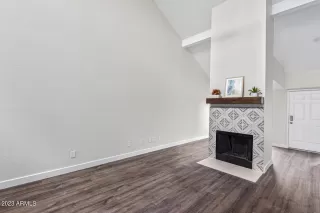 Photo #2: 6544281 Listing 