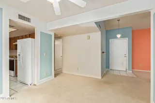 Photo #5: 6544520 Listing