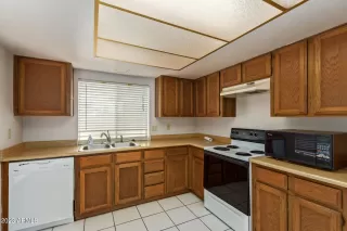 Photo #6: 6544520 Listing