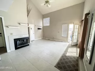 Photo #5: 6544560 Listing