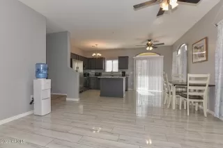 Photo #6: 6544632 Listing 