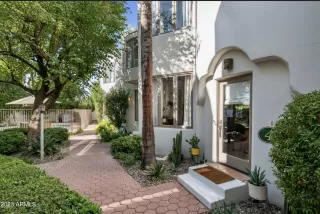 Photo #1: 6544635 Listing 