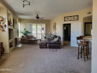 Photo #5: 6544774 Listing