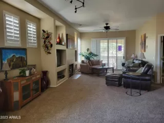 Photo #6: 6544774 Listing