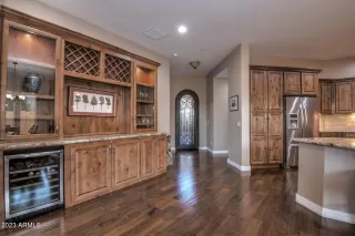 Photo #3: 6545076 Listing 