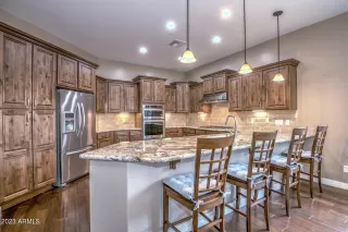 Photo #6: 6545076 Listing 