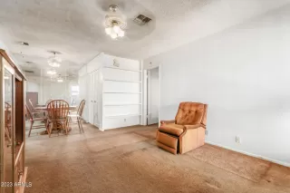 Photo #4: 6545266 Listing 