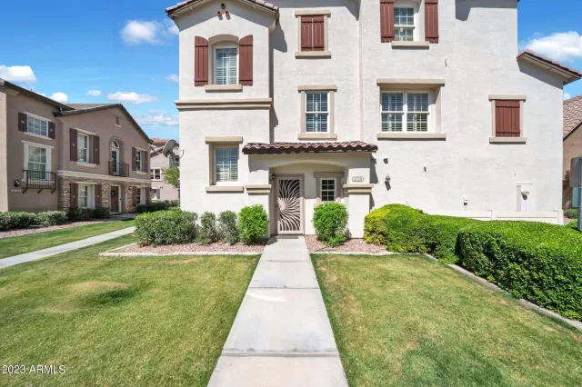 MLS: 6545305 Condo For Sale