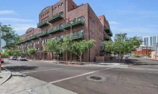 Photo #1: 6545467 Listing