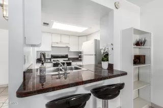 Photo #3: 6545481 Listing