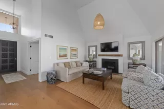 Photo #3: 6545493 Listing