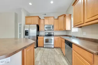 Photo #1: 6545695 Listing