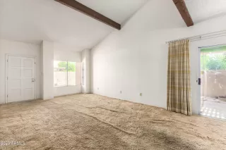 Photo #3: 6545938 Listing