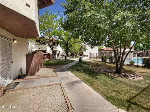 MLS: 6546018 Condo For Sale