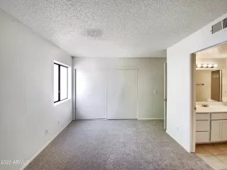 Photo #4: 6546018 Listing