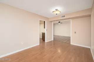 Photo #3: 6546230 Listing