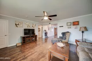 Photo #3: 6546329 Listing