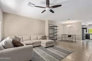 Photo #4: 6546476 Listing